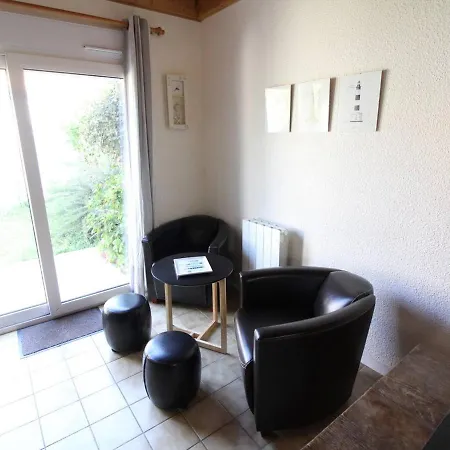 Tatil Evi Maison De 3 Pieces A Saint-pierre-d'oleron, 4 Couchages, Terrasse, Animaux Acceptes - Fr-1-246a-110 *