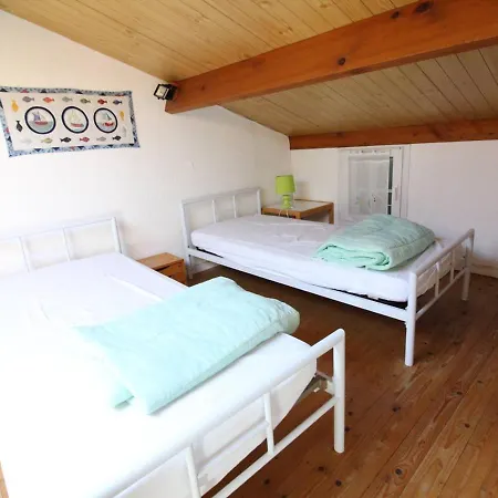 Tatil Evi Maison De 3 Pieces A Saint-pierre-d'oleron, 4 Couchages, Terrasse, Animaux Acceptes - Fr-1-246a-110 *